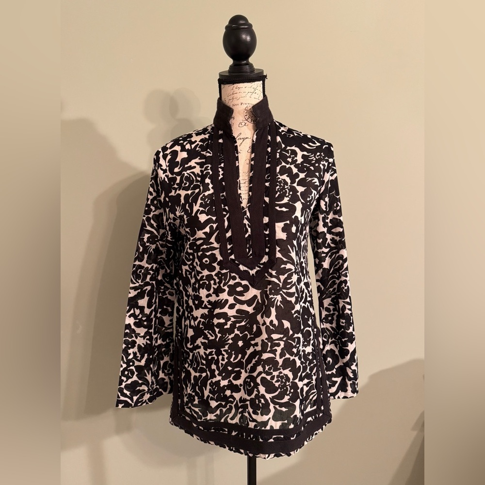 Michael Kors Sheer Black And White Floral Tunic Women’s Size Small